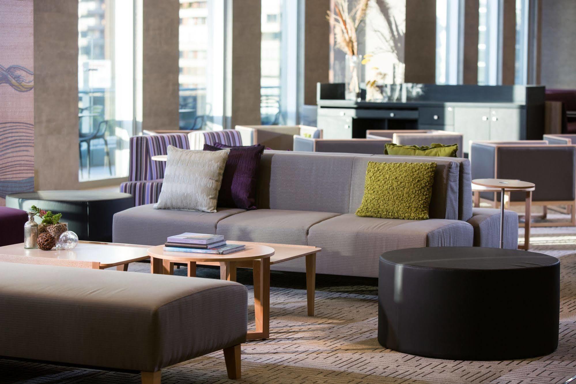 Courtyard By Marriott Condes 4*